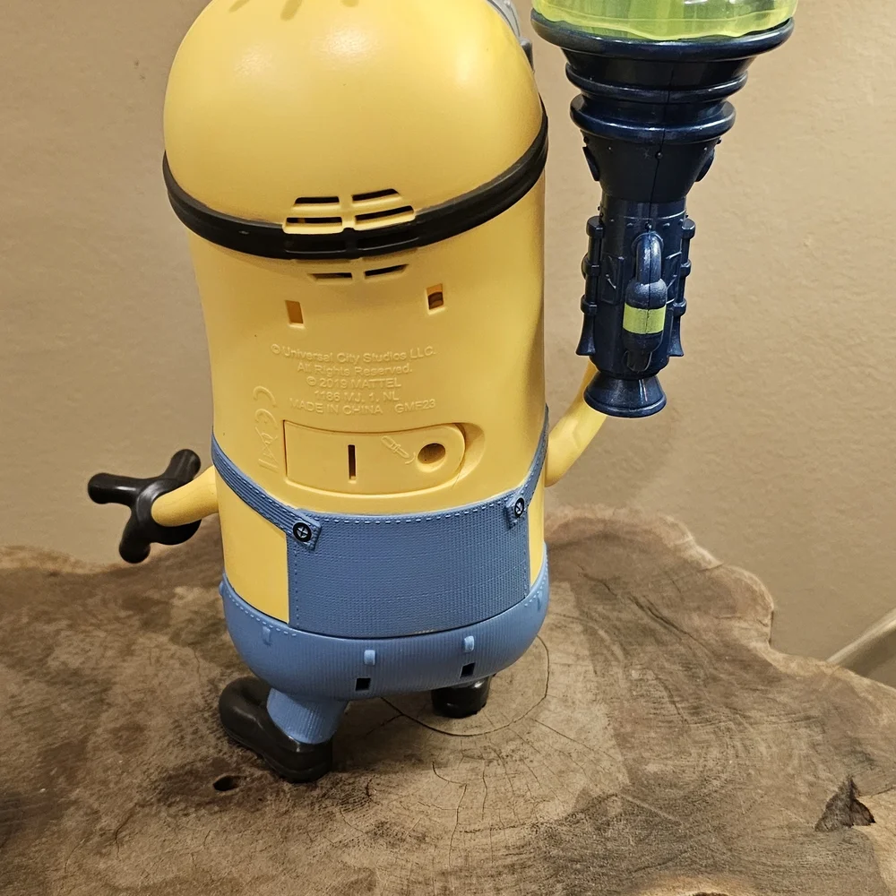 Minions The Rise Of Gru Mighty Minion Kevin - Picture 6 of 7